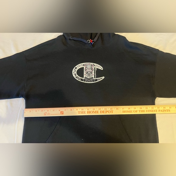 Champion Reverse Weave Black Hoodie with Intricate Graphic C Logo - Picture 9 of 9